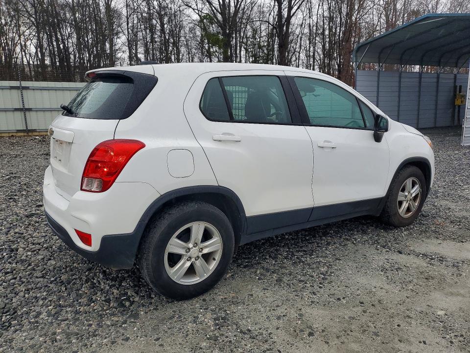 Photo 3 from auction – 2021 CHEVROLET TRAX with VIN KL7CJKSM8MB372392