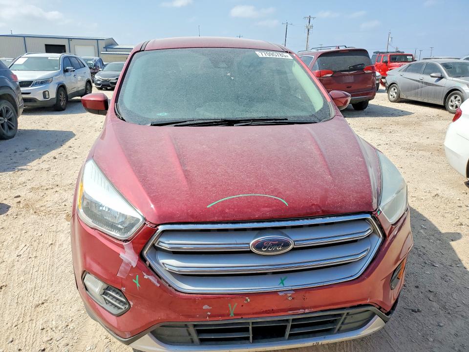 Photo 5 from auction – 2019 FORD ESCAPE with VIN 1FMCU0GD3KUA62784