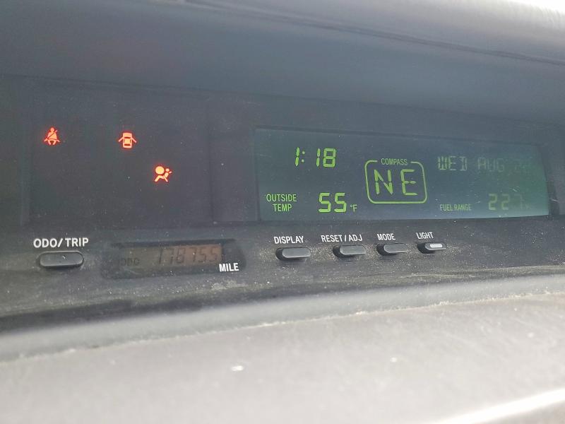 Photo 9 from auction – 2000 TOYOTA AVALON with VIN 4T1BF28B8YU027956