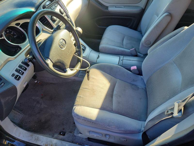 Photo 7 from auction – 2005 TOYOTA HIGHLANDER with VIN JTEEP21A550117452