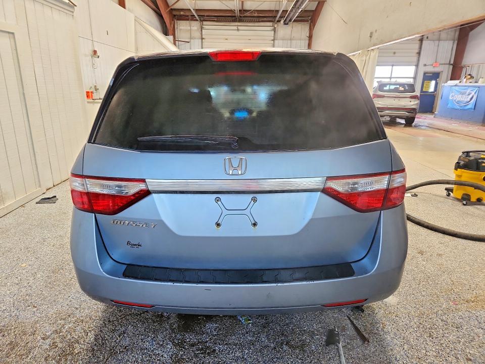 Photo 6 from auction – 2011 HONDA ODYSSEY EX with VIN 5FNRL5H4XBB031280
