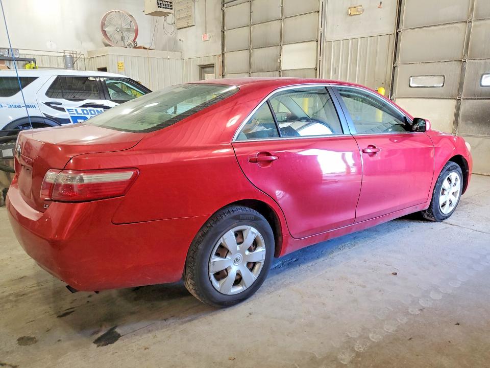 Photo 3 from auction – 2007 TOYOTA CAMRY with VIN 4T1BE46K17U127350