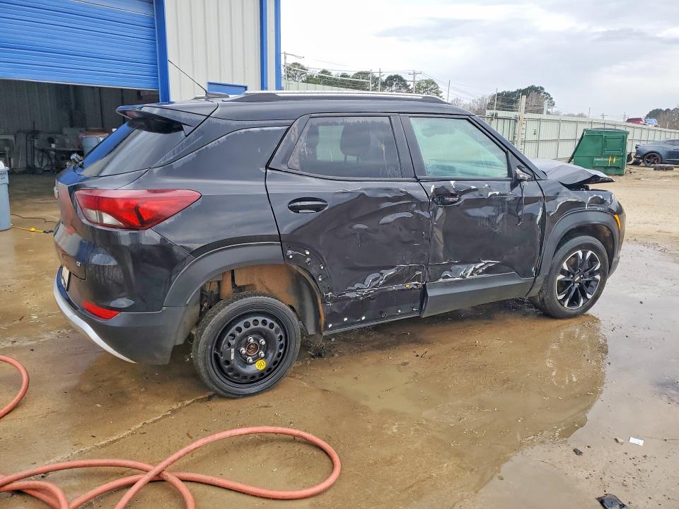 Photo 3 from auction – 2021 CHEVROLET TRAILBLAZER with VIN KL79MRSL4MB159005