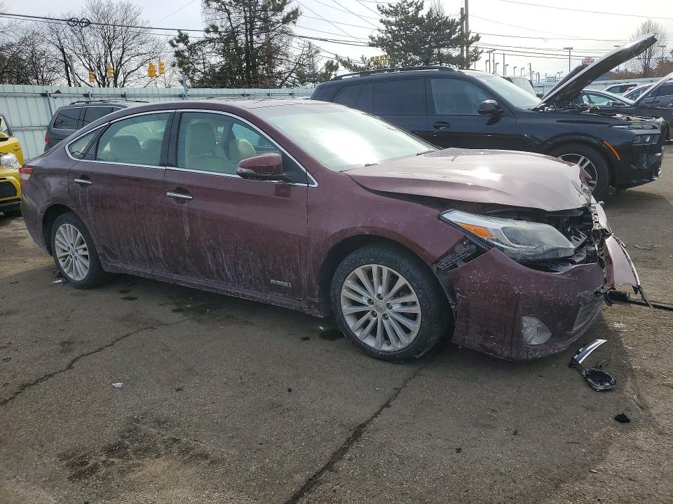 Photo 4 from auction – 2014 TOYOTA AVALON HYB with VIN 4T1BD1EB0EU033640