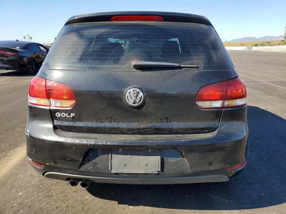 Photo 6 from auction – 2010 VOLKSWAGEN GOLF with VIN WVWDB9AJ3AW394213