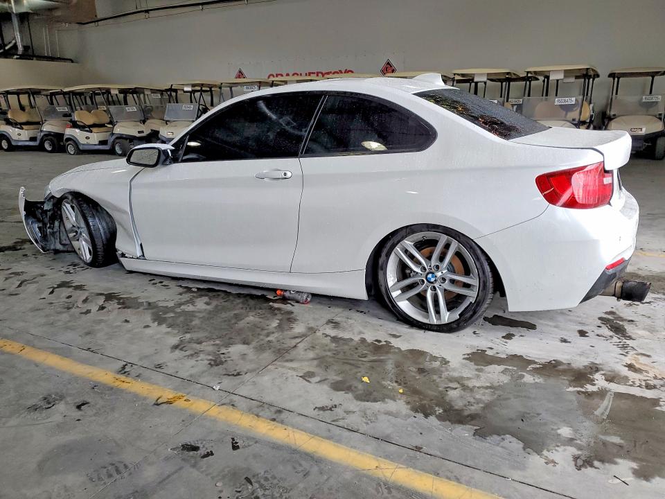 Photo 2 from auction – 2016 BMW 228 with VIN WBA1F9C53GV742708