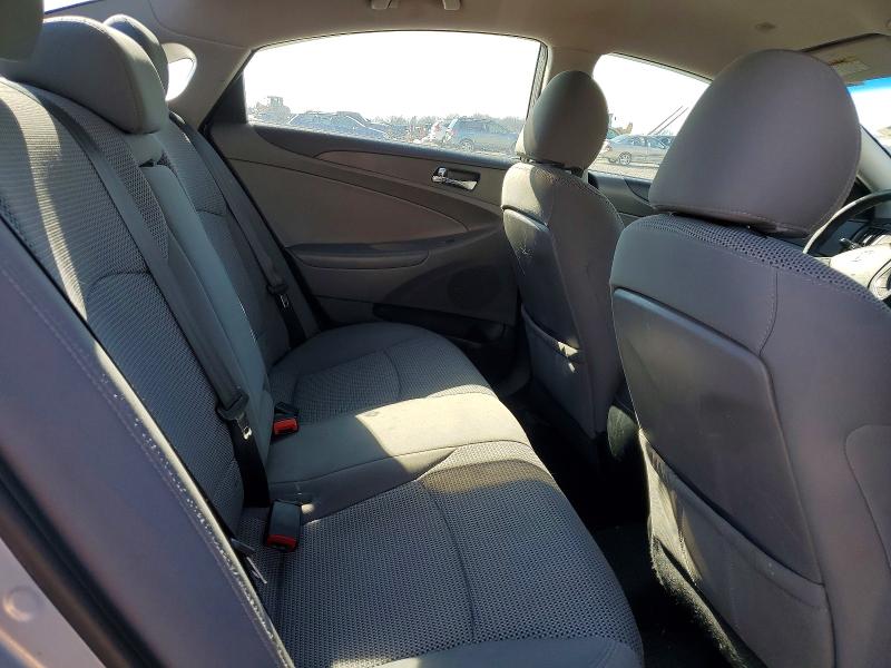 Photo 10 from auction – 2012 HYUNDAI SONATA GLS with VIN 5NPEB4AC2CH434976