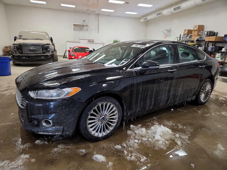 FORD FUSION TIT 2016 with VIN 3FA6P0D95GR371640 - Photo from auction