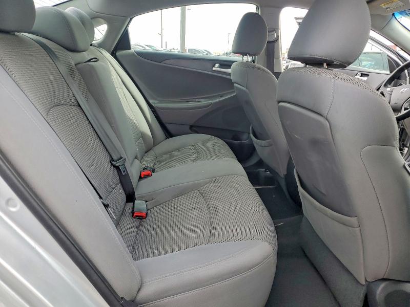 Photo 10 from auction – 2013 HYUNDAI SONATA with VIN 5NPEB4AC5DH545782