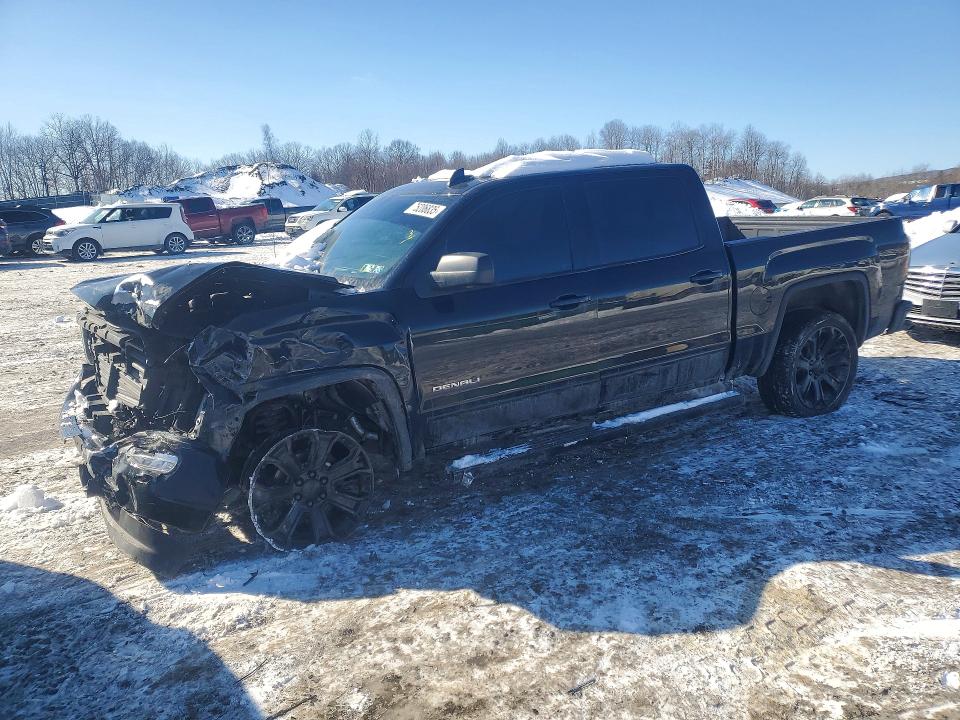 GMC DENALI 2018 مع رقم تعريف المركبة 3GTU2PEJ2JG530389 - صورة من المزاد