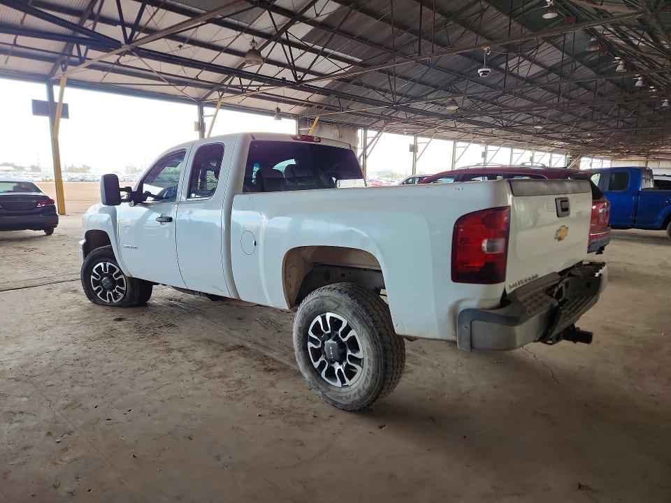 Photo 2 from auction – 2013 CHEVROLET SILVERADO with VIN 1GC2CVCG1DZ175025