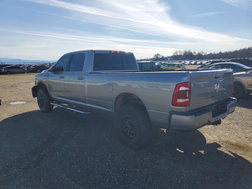 Photo 2 from auction – 2022 RAM 3500 with VIN 3C63R3HL2NG191093