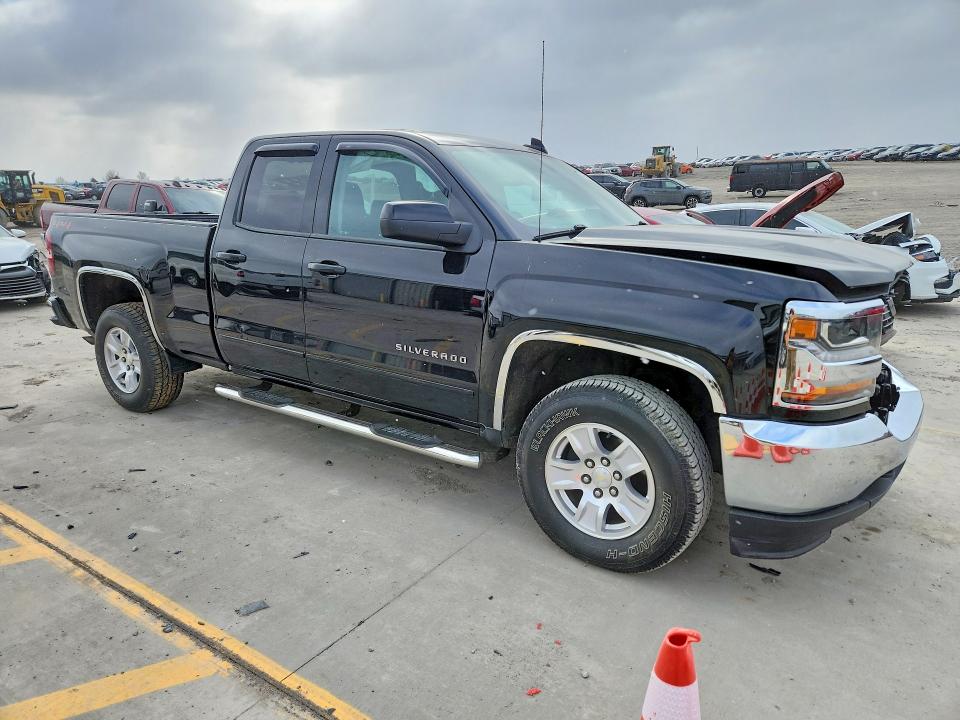 Photo 4 from auction – 2018 CHEVROLET SILVERADO with VIN 1GCVKREC4JZ362417