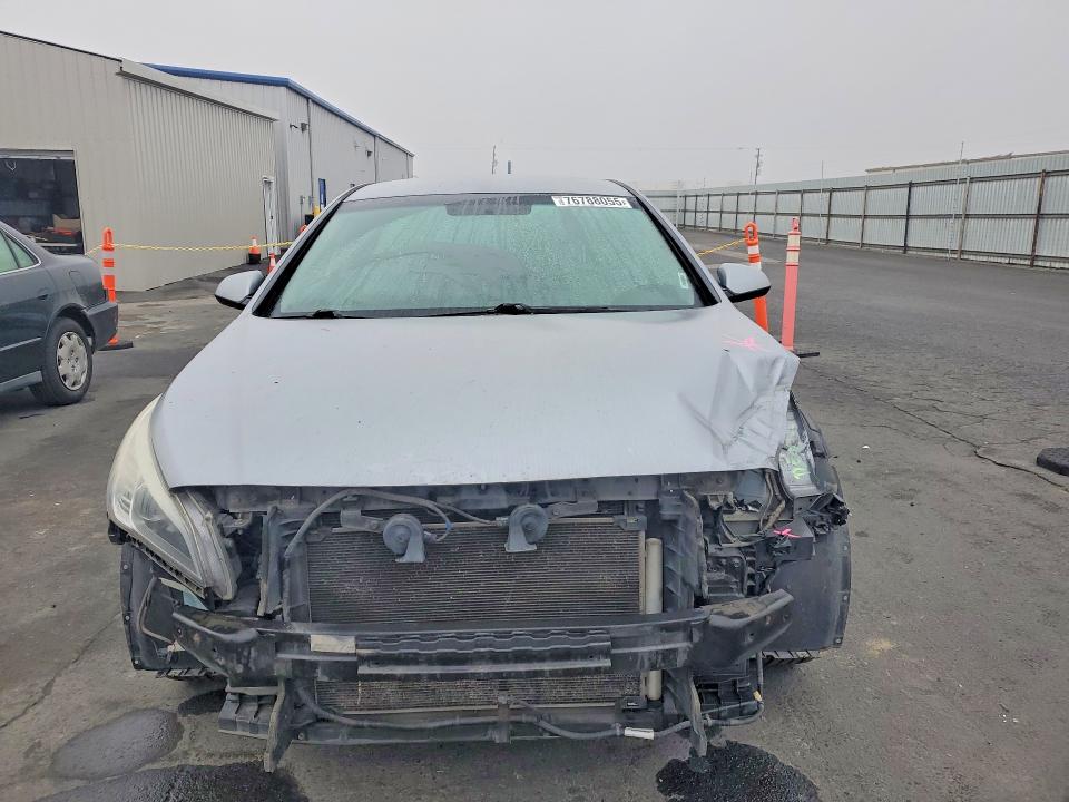 Photo 5 from auction – 2015 HYUNDAI SONATA with VIN 5NPE24AF2FH013967