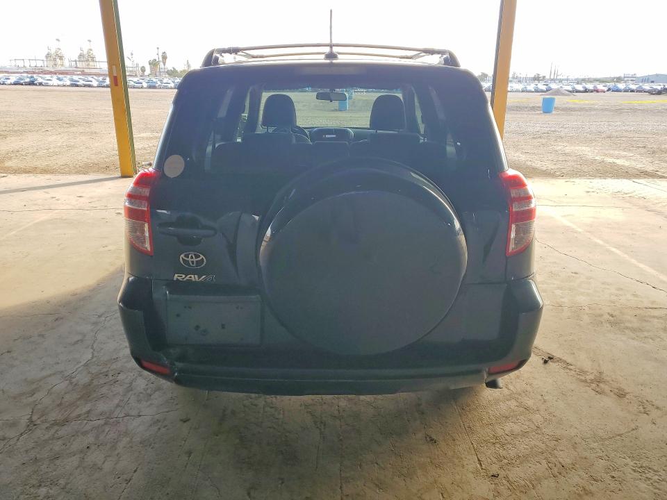 Photo 6 from auction – 2011 TOYOTA RAV4 with VIN 2T3ZF4DV6BW086142