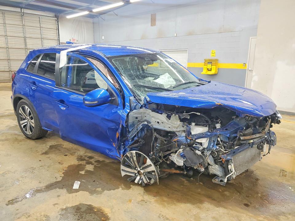 Photo 4 from auction – 2024 MITSUBISHI OUTLANDER with VIN JA4ARUAU8RU016482