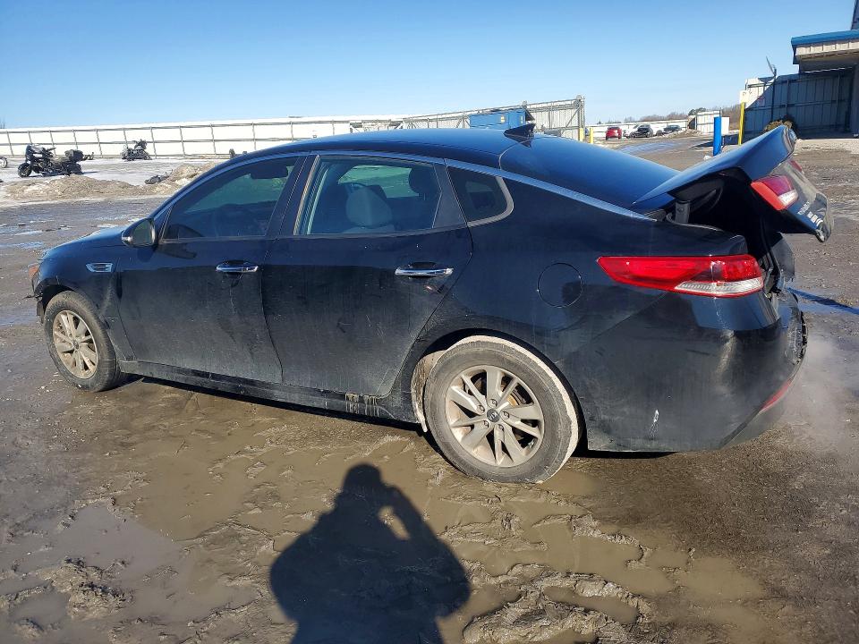 Photo 2 from auction – 2016 KIA OPTIMA with VIN 5XXGT4L39GG094195