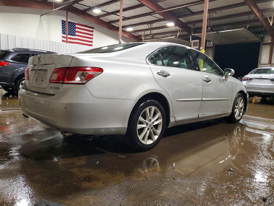 Photo 3 from auction – 2011 LEXUS ES 350 with VIN JTHBK1EG4B2438427