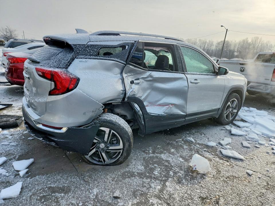 Photo 3 from auction – 2019 GMC TERRAIN SL with VIN 3GKALVEV3KL330755