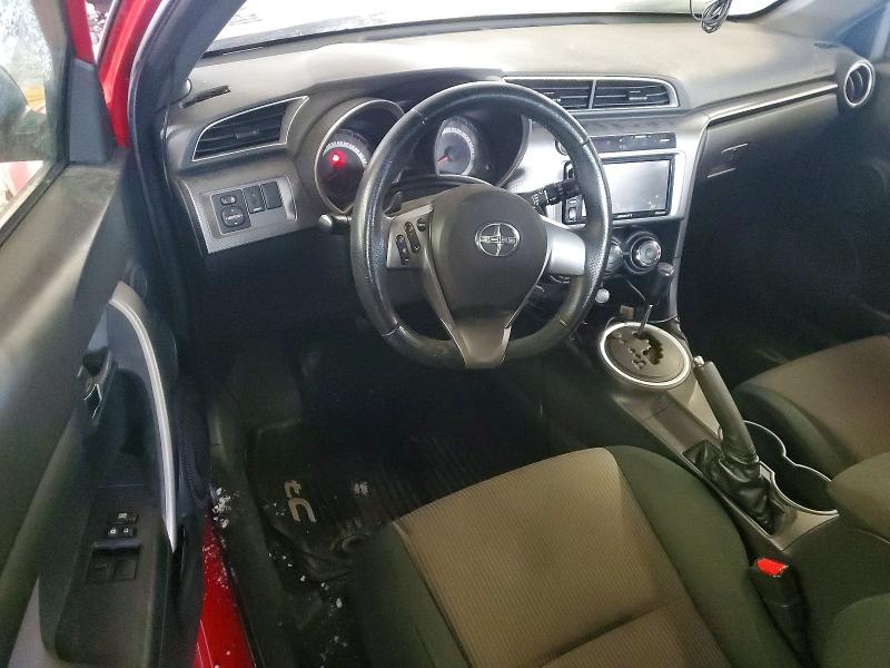 Photo 8 from auction – 2016 TOYOTA SCION TC with VIN JTKJF5C76GJ018752