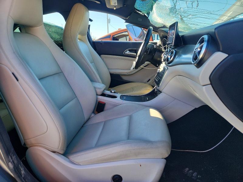 Photo 7 from auction – 2015 MERCEDES-BENZ CLA 250 with VIN WDDSJ4EB5FN226074