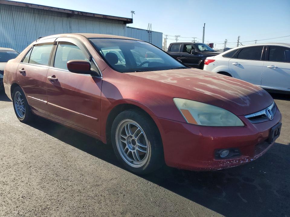 Photo 4 from auction – 2007 HONDA ACCORD with VIN 1HGCM56347A071093