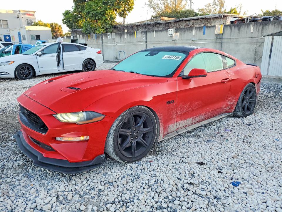 FORD MUSTANG 2019 with VIN 1FA6P8CF3K5189274 - Photo from auction