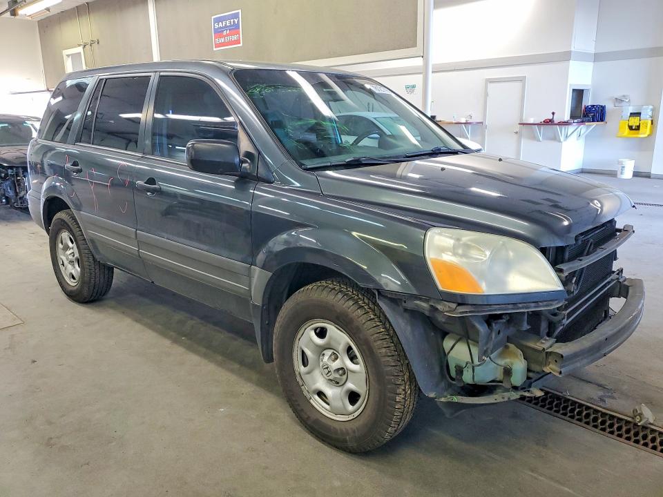 Photo 4 from auction – 2004 HONDA PILOT LX with VIN 2HKYF18124H538485