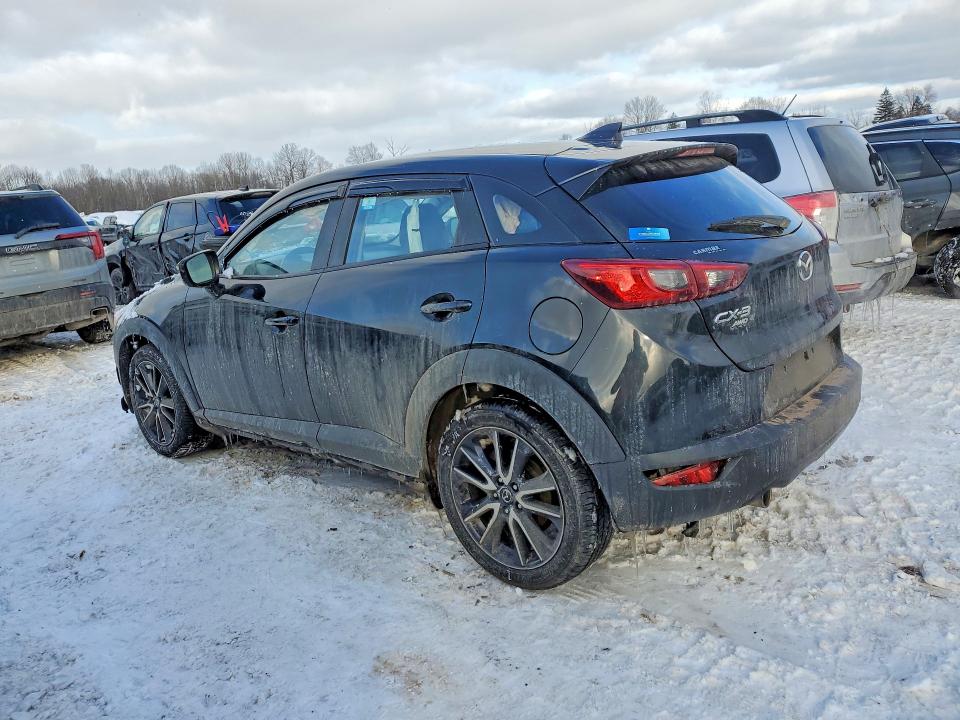 Photo 2 from auction – 2018 MAZDA CX-3 with VIN JM1DKFC7XJ0331516