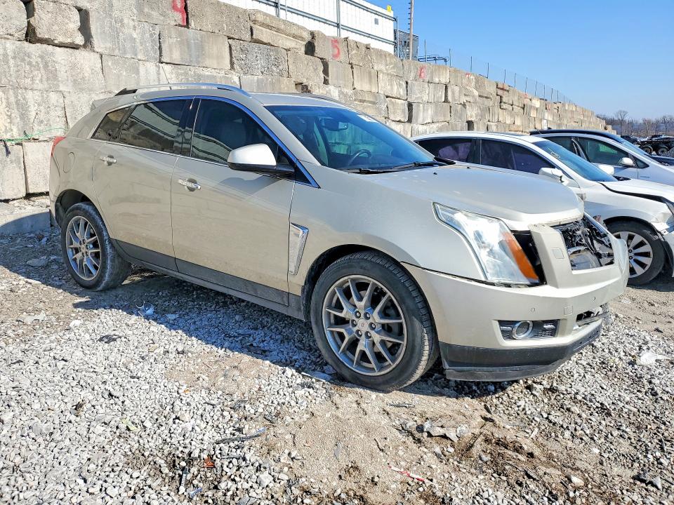 Foto 4 de la subasta – 2013 CADILLAC SRX con VIN 3GYFNDE32DS591088