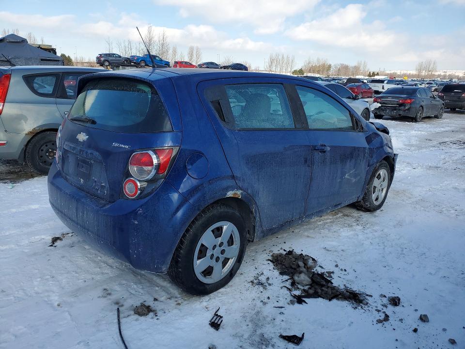 Photo 3 from auction – 2014 CHEVROLET SONIC LS with VIN 1G1JA6EH0E4205264