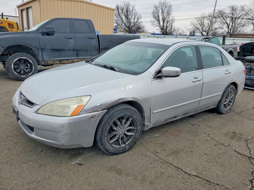 HONDA ACCRD 2003 with VIN 1HGCM66363A010831 - Photo from auction