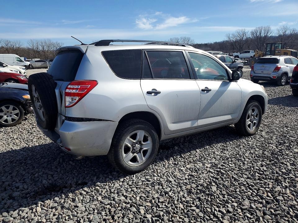 Photo 3 from auction – 2009 TOYOTA RAV4 with VIN 2T3BK33V59W005666