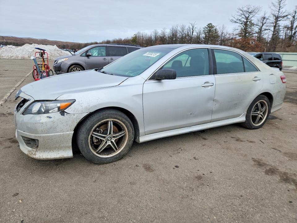 TOYOTA CAMRY 2011 with VIN 4T1BF3EK0BU615609 - Photo from auction
