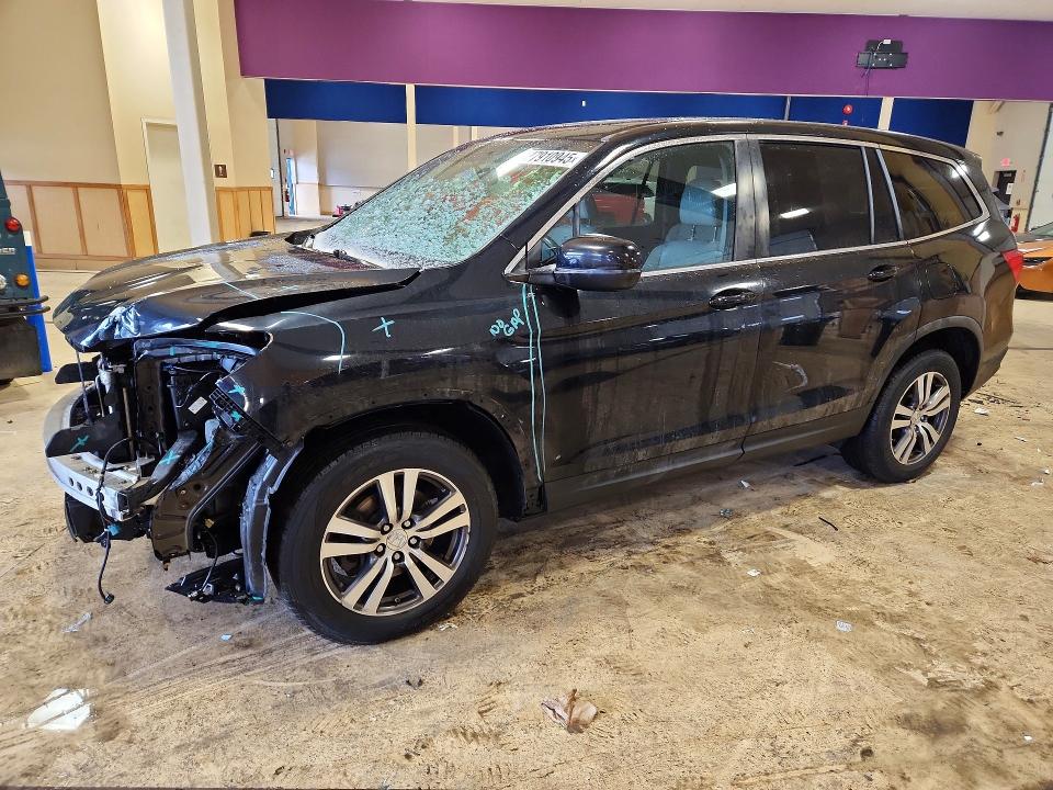 HONDA PILOT 2016 z numerem VIN 5FNYF6H5XGB005786 - Zdjęcie z aukcji