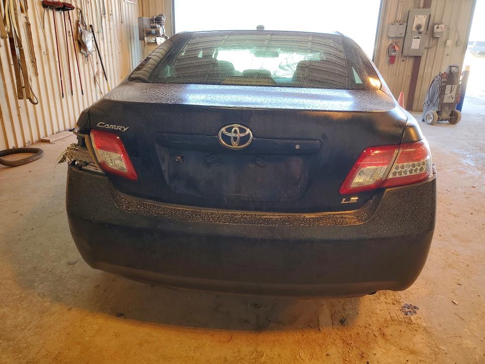 Photo 6 from auction – 2011 TOYOTA CAMRY with VIN 4T1BF3EK7BU770688