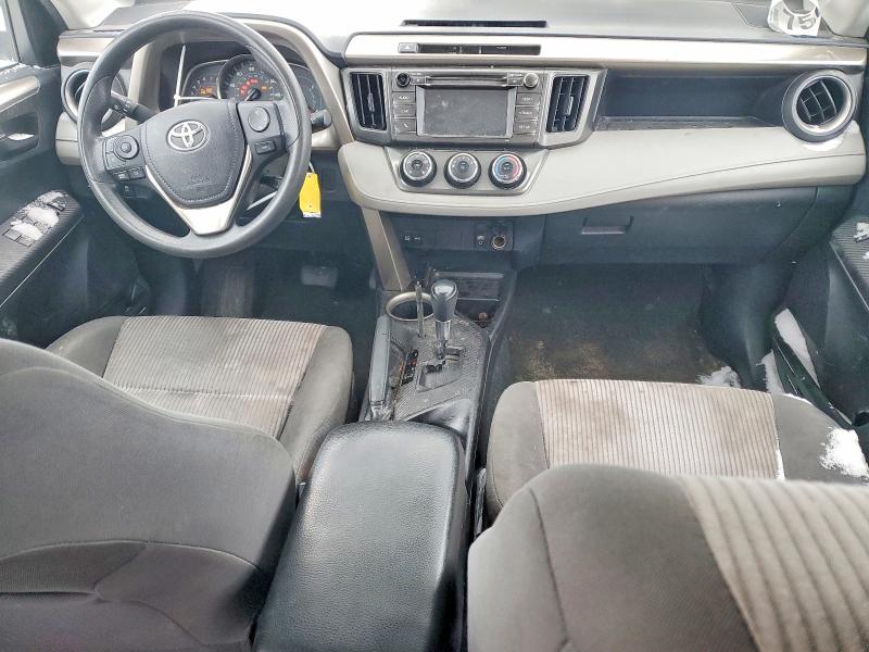 Photo 8 from auction – 2015 TOYOTA RAV4 with VIN 2T3ZFREV2FW197725