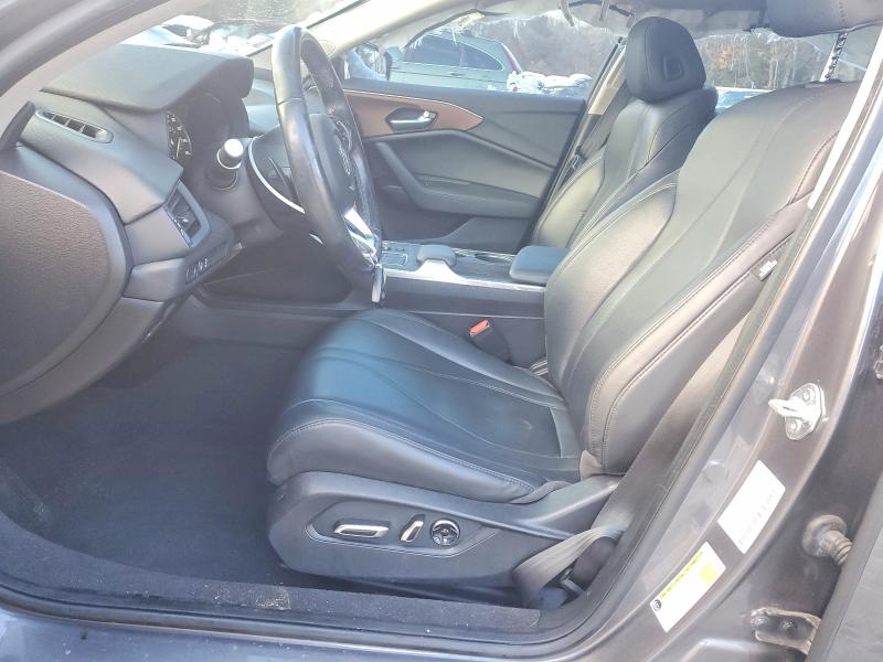 Photo 7 from auction – 2021 ACURA TLX with VIN 19UUB6F32MA010076