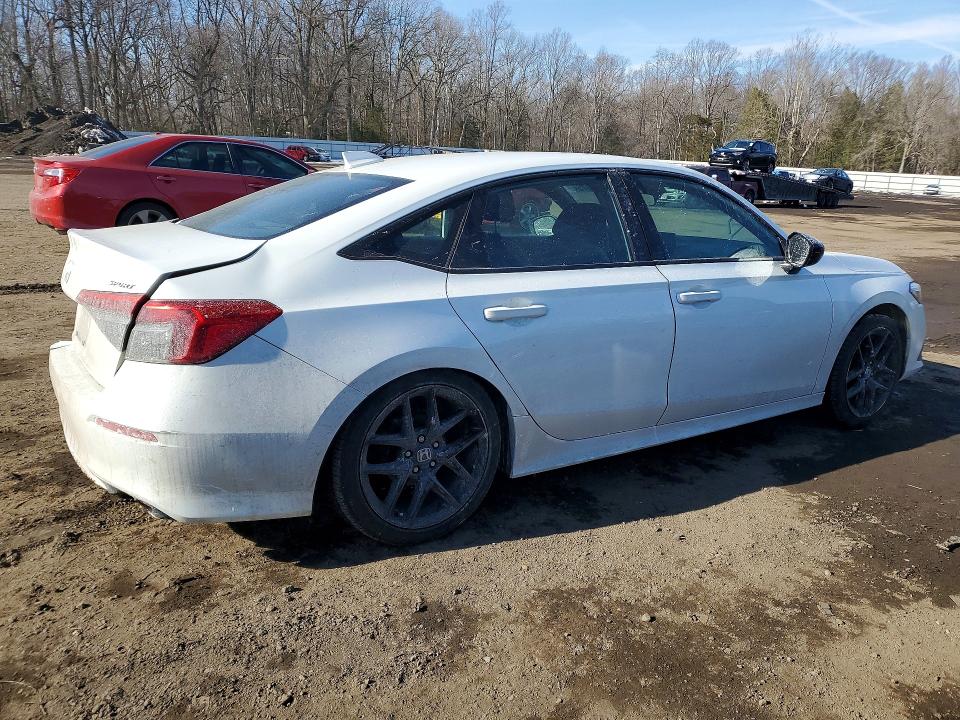 Photo 3 from auction – 2022 HONDA CIVIC with VIN 2HGFE2F57NH504656