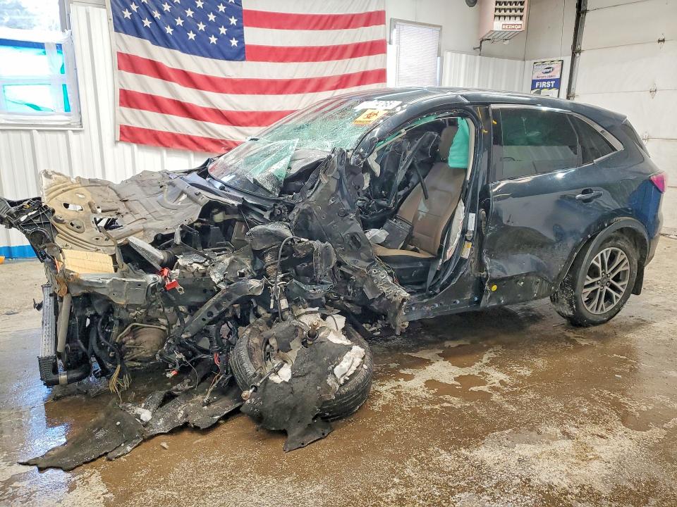 FORD ESCAPE 2022 with VIN 1FMCU9H97NUB25324 - Photo from auction