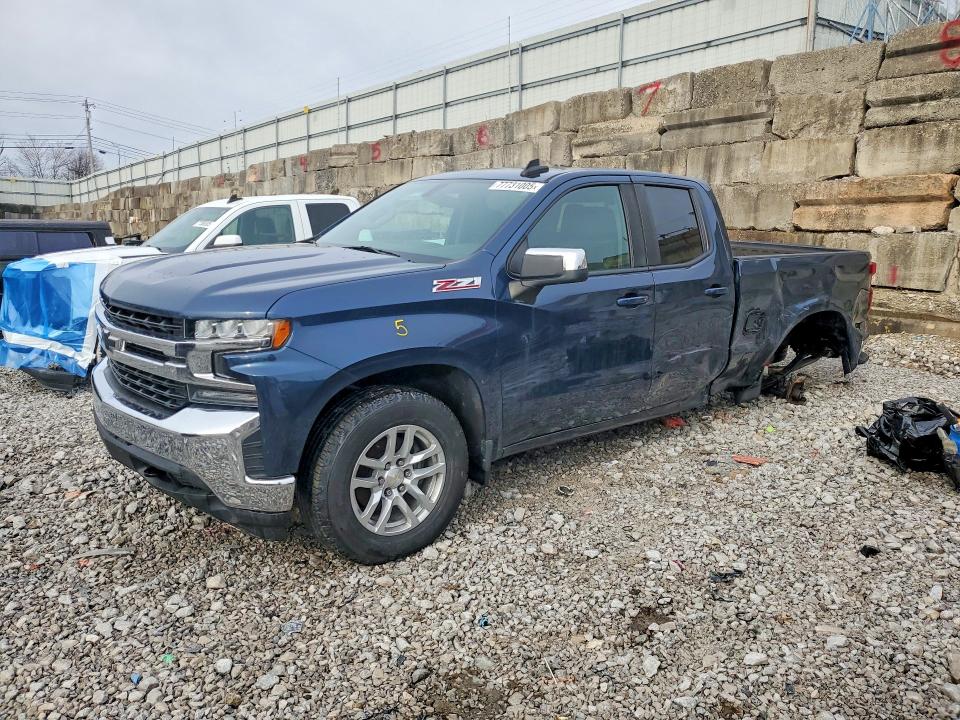 CHEVROLET SILVERADO 2020 with VIN 1GCRYDEDXLZ351971 - Photo from auction