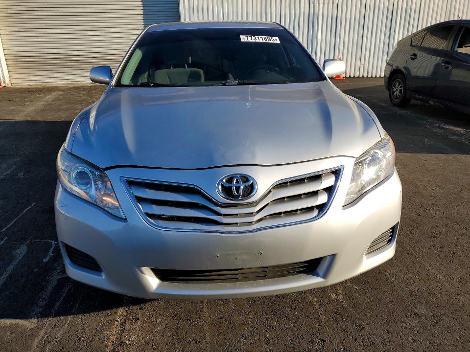 Photo 5 from auction – 2010 TOYOTA CAMRY BASE with VIN 4T1BF3EK2AU025815