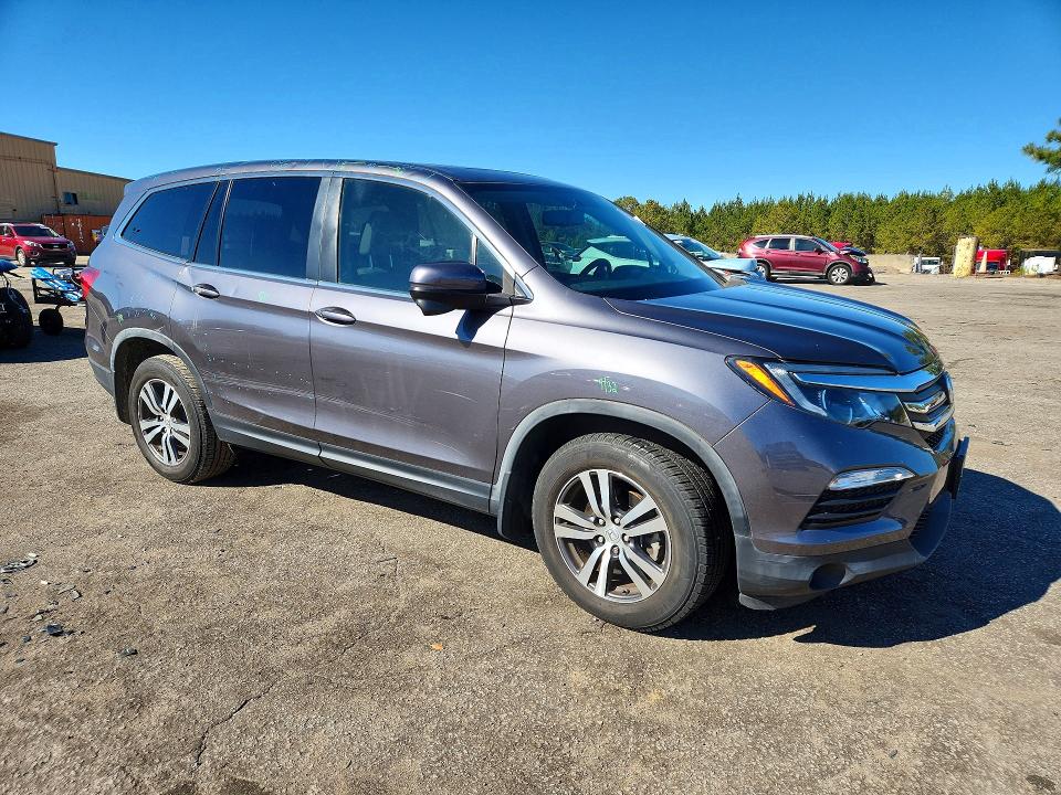 Photo 4 from auction – 2017 HONDA PILOT EXL with VIN 5FNYF5H57HB041642