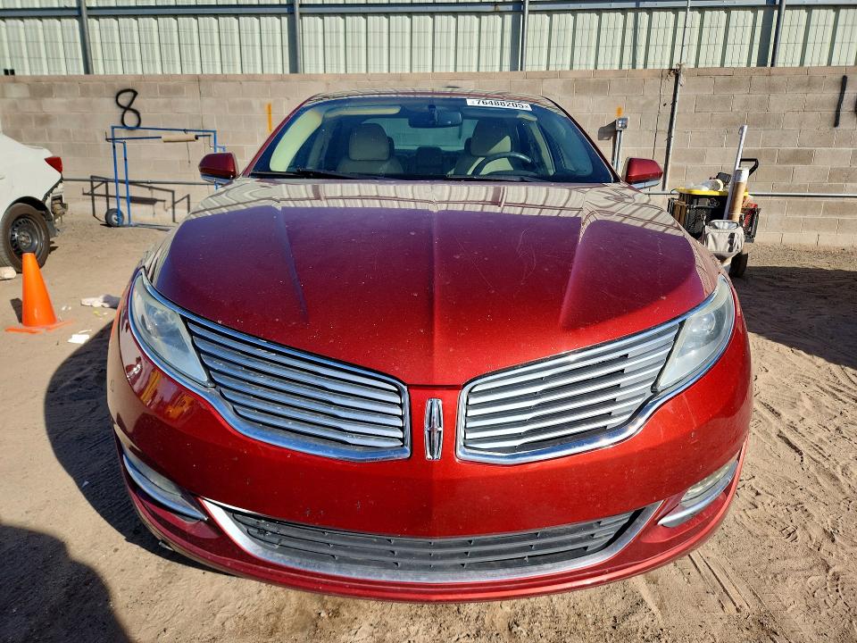 Photo 5 from auction – 2014 LINCOLN MKZ with VIN 3LN6L2GK6ER800874
