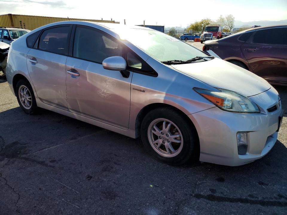 Photo 4 from auction – 2010 TOYOTA PRIUS with VIN JTDKN3DU8A1310790