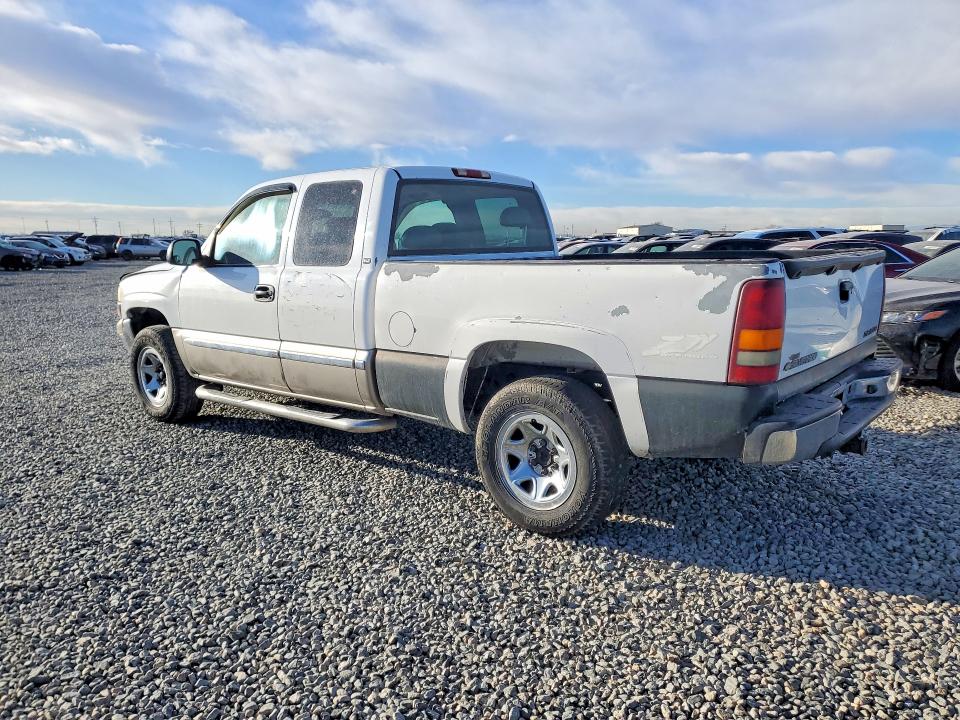 Photo 2 from auction – 2000 GMC NEW SIERRA with VIN 1GTEK19T1YZ300060