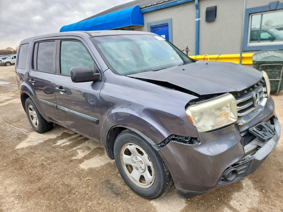 Photo 4 from auction – 2015 HONDA PILOT with VIN 5FNYF4H25FB013450