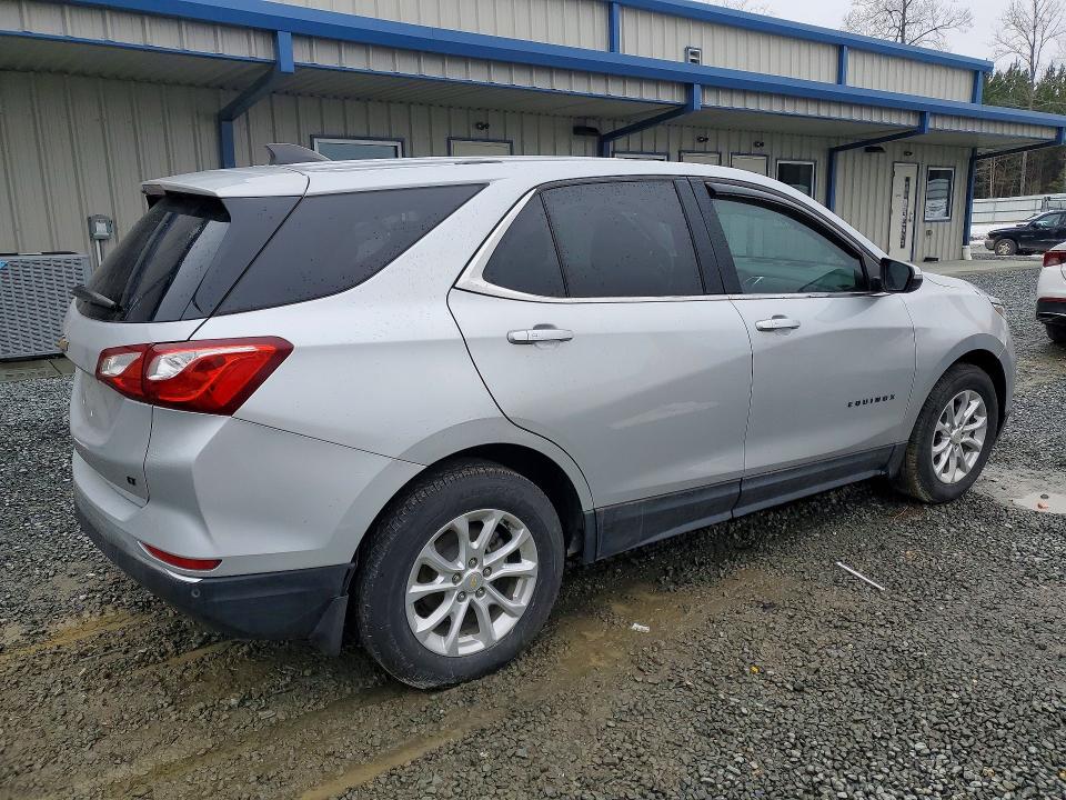 Photo 3 from auction – 2018 CHEVROLET EQUINOX LT with VIN 2GNAXJEVXJ6282447