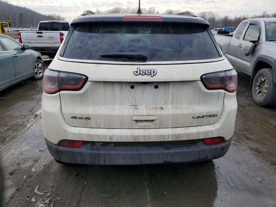 Photo 6 from auction – 2017 JEEP COMPASS LI with VIN 3C4NJDCB7HT671896