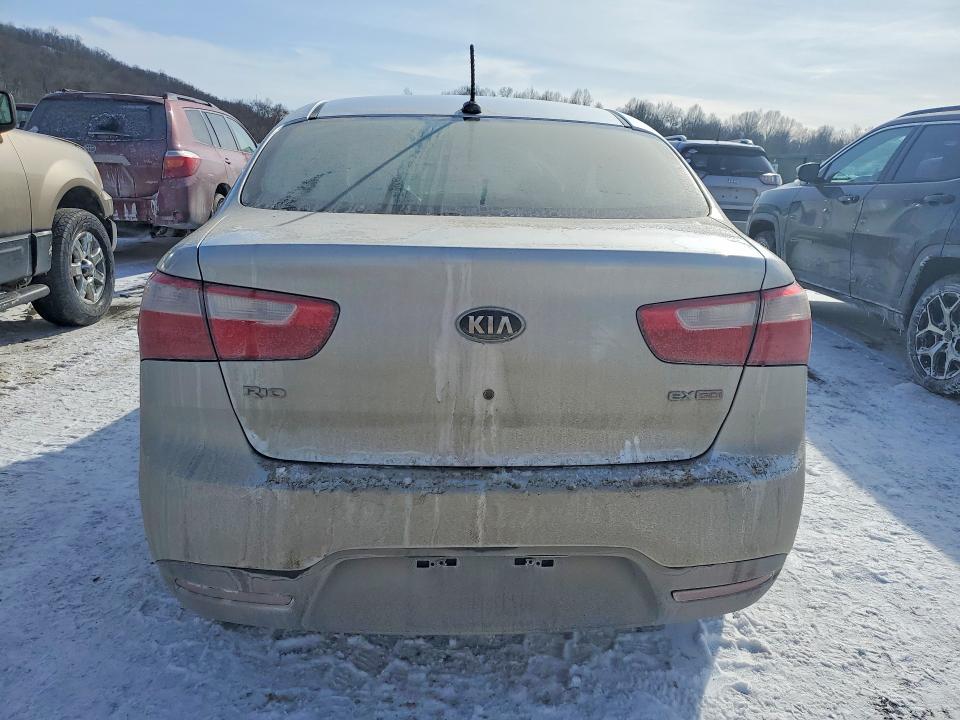 Photo 6 from auction – 2013 KIA RIO with VIN KNADN4A38D6191492